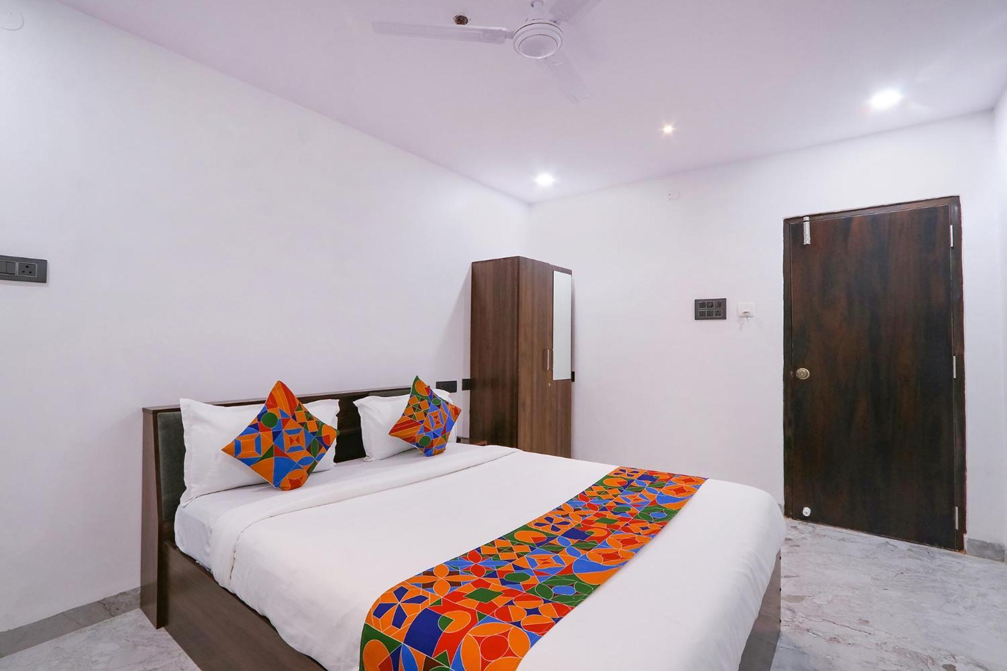Fabhotel Relax Inn Hyderabad Exterior foto